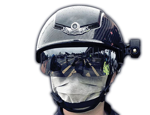 Smart helmet with real-time temperature measurement  (Credit: Corporacion America Airports)